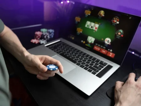 Saugumas internete | kaip saugiai pramogauti online?