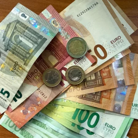 Premijų sąlygos paaiškintos paprastais pavyzdžiais