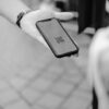 QR kodas ant bilieto padaro tikrinimą lengvą, bet laukimą — dažnesnį